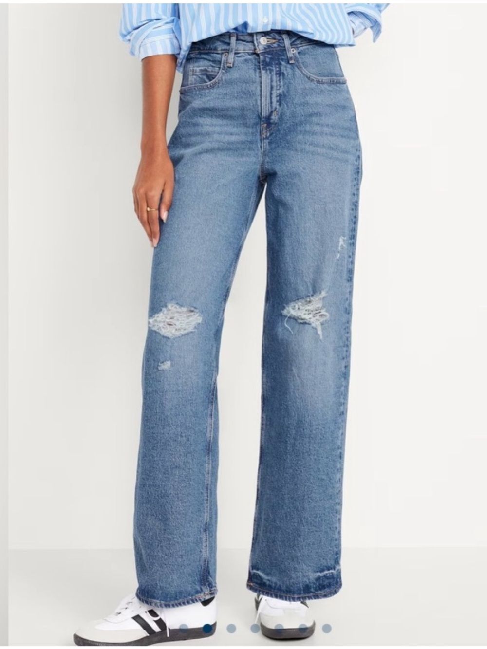 Old Navy Sky-Hi Wide Leg Jeans Size 8 Extra High Rise Distressed Medium Wash